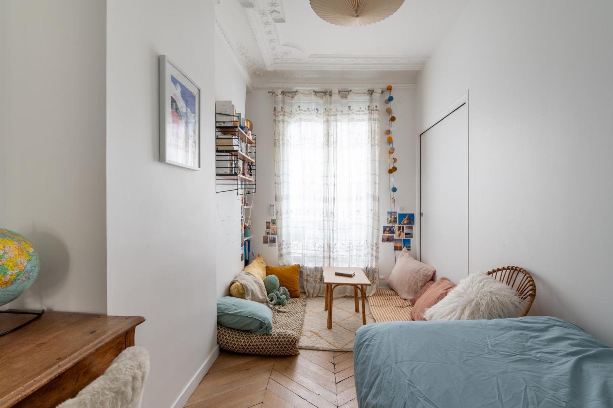 Spacious And Elegant 3bd Apartmentrochechouart Apartment *