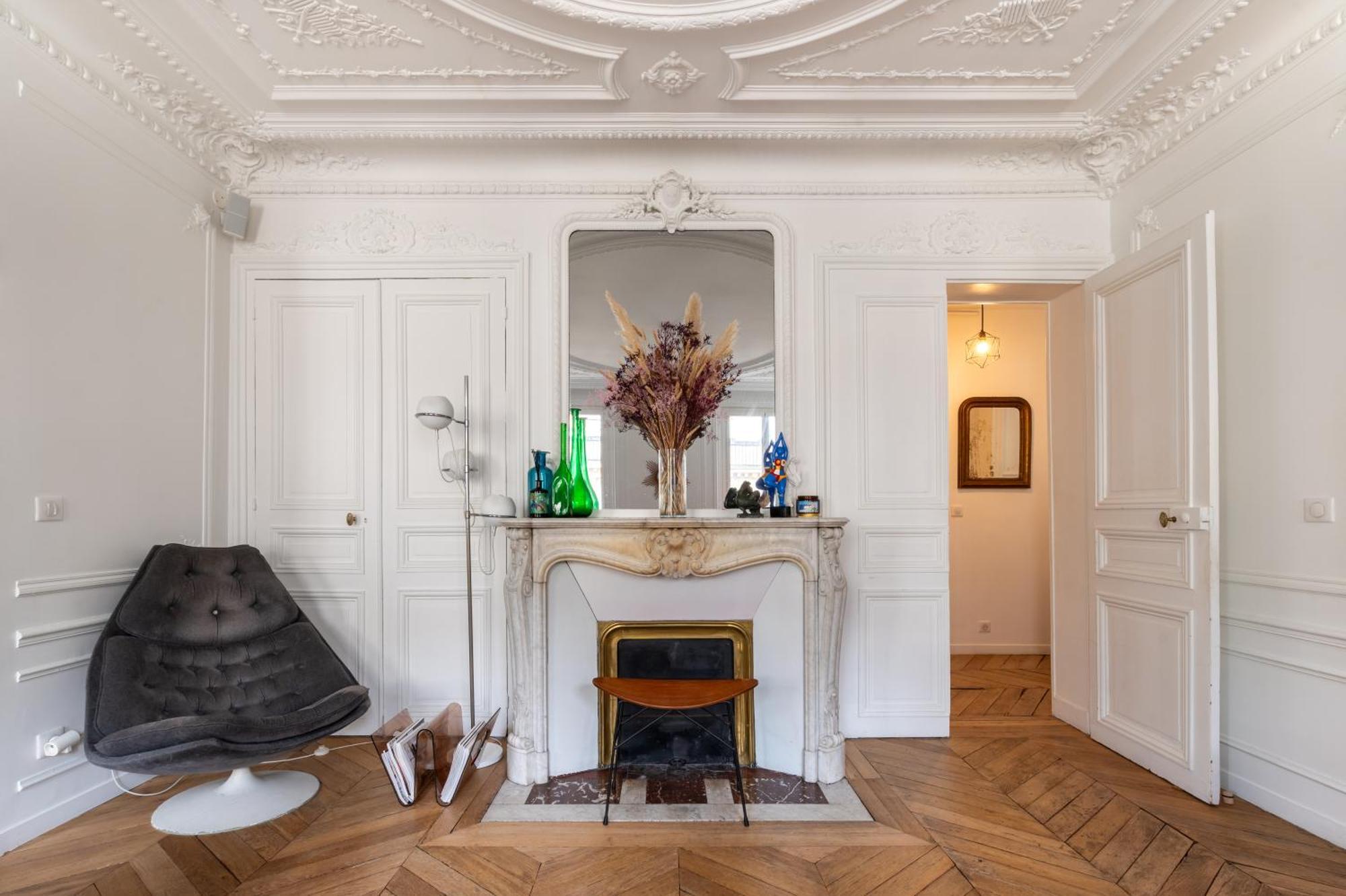 Spacious And Elegant 3bd Apartmentrochechouart * Paris